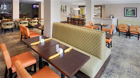 Hilton Garden Inn Reagan Natl Airport First Class Arlington Va Hotels Gds Reservation Codes