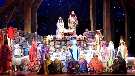 Radio City Christmas Spectacular 2012 The Living Nativity Youtube