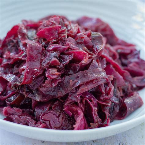 To start the dish, add the sugar and vinegar to a large pan and bring to a simmer. Braised Red Cabbage - Easy Peasy Foodie