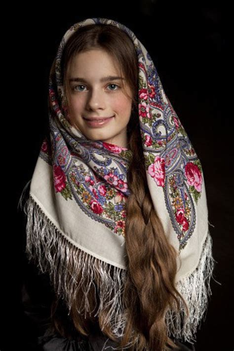 pavlovo posad wool scarf russian shawl kerchief for women etsy