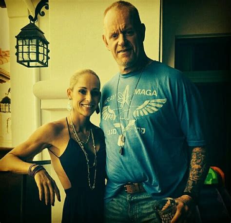 Legendary Wwe Superstar The Undertaker Mark Calaway With His Wife Michelle Mccool Calaway Wwe