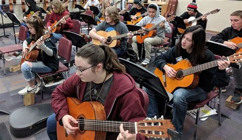 Guitar Class In The Show Me State Nafme