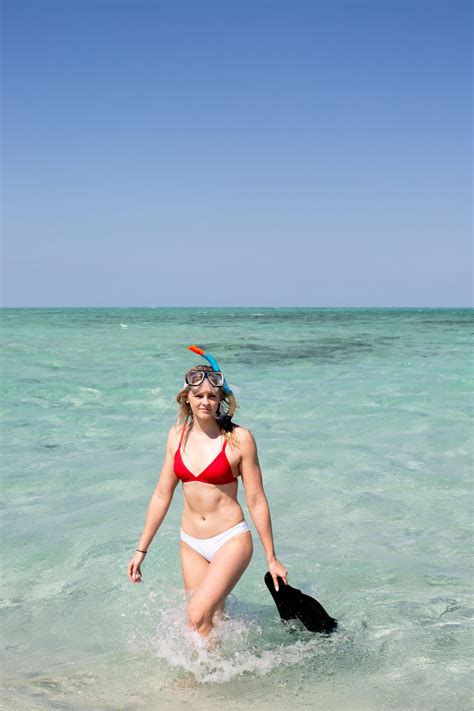 161 shayna jack premium high res photos. Shayna Jack at Upolu Cay - Swimming World News