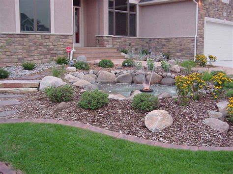 41 Stunning Front Yard Landscaping With Rocks Decorelated