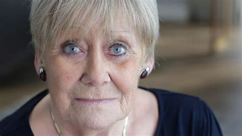 Coronation Street Star Liz Dawn Is Back At Home And On The Mend After
