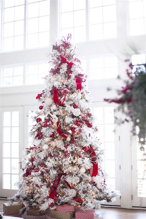 Christmas Tree Flocked With Red And White Cool Christmas Trees White