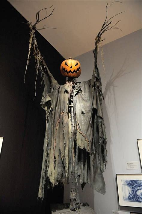 Scarecrow From Sleepy Hollow Scary Halloween Scary Halloween