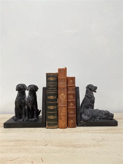 Friendly Dog Bookends Lily Pond