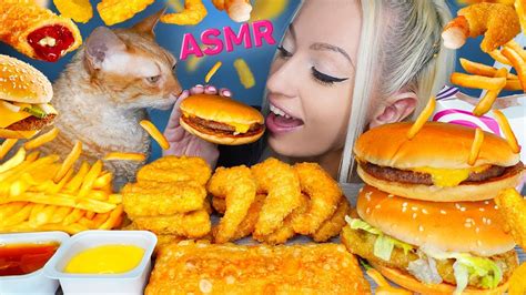 ASMR EATING MCDONALDS BURGER CHICKEN NUGGETS FRIED SHRIMPS 패스트푸드 With ASMR cravings MUKBANG