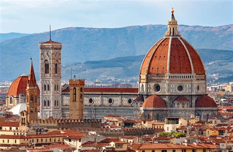 Facciata Duomo Di Firenze Cattedrale Di Santa Maria Del Fiore