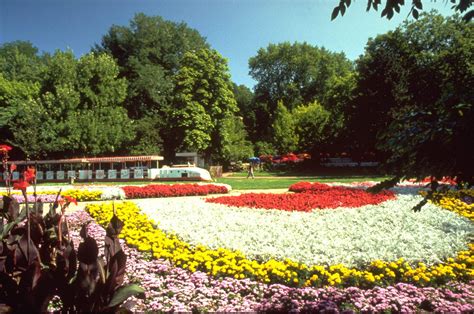 Die ersten barockgärten wurden in der zeit des barocks in frankreich angelegt, man nennt sie deswegen auch französische gärten. Deutsch Französischer Garten Saarbrücken Elegant Letzte ...