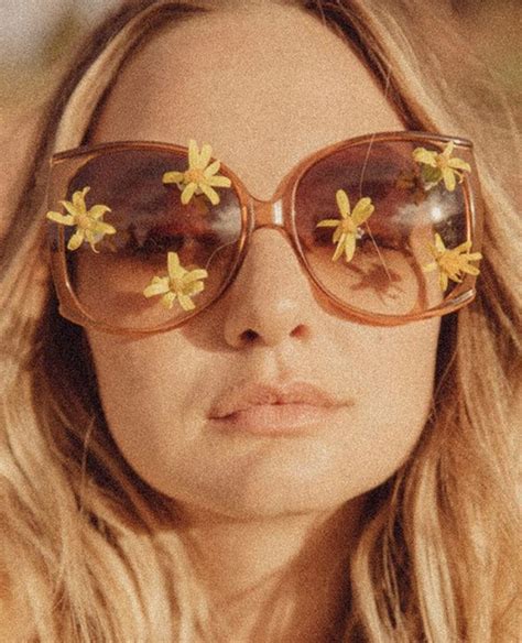 pin by sidney on seasons 70s aesthetic 70s hippie retro sunglasses