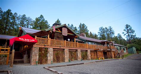 The cabins scattered about the greer area are privately owned but managed by molly butler lodge. Restaurants - Greer Lodge Arizona