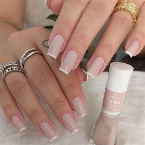 Conheça 15 modelos diferentes de unhas francesinhas Eu Total