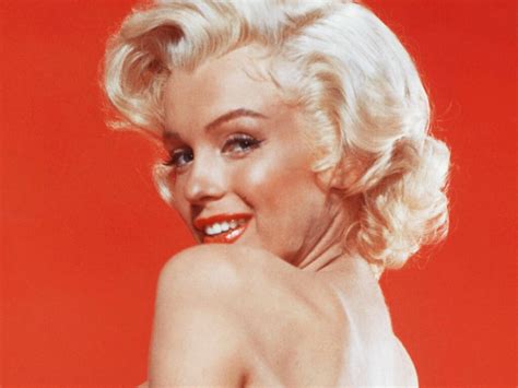 How Old Was Marilyn Monroe When She Died And What Were Her Birth And Death Dates Answers Universe