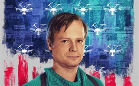 A kato nejenže na míru modeláři složil skladbu zastavit stát!, mádlovi udílel rady ohledně rapování, ale byl i přítomen na place, když se tato scéna natáčela. Modelář, nový film Petra Zelenky, to je Kryštof Hádek jako ...