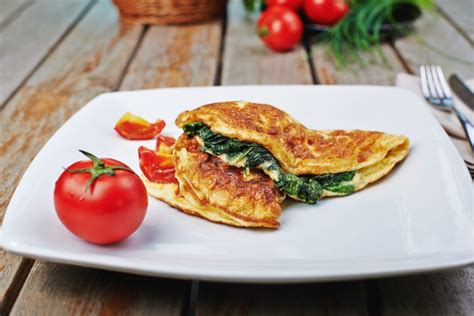 Egg White Omelette With Spinach Tomato And Cheddar