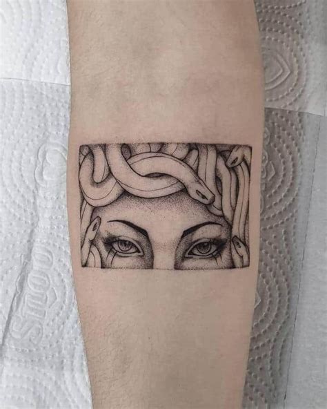 50 Medusa Inspired Tattoo Design Ideas 2021 Updated Medusa Tattoo