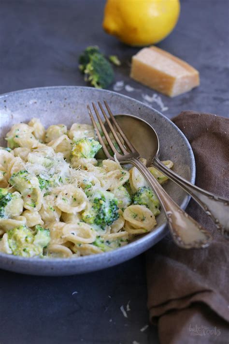 One Pot Pasta With Creamy Ricotta Lemon Sauce And Broccoli Bake To The