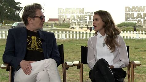 Go Backstage Dawn Of The Planet Of The Apes Gary Oldman Keri