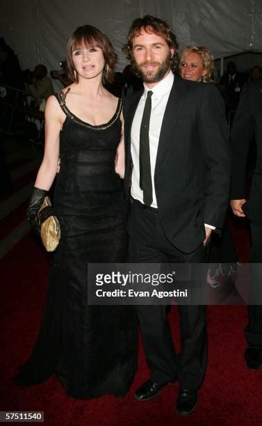 Emily Mortimer Husband Photos And Premium High Res Pictures Getty Images