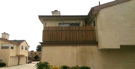 These decking squares can be placed on any sized apartment balcony. Apartment Patio Privacy Screen | Interesting Ideas for Home