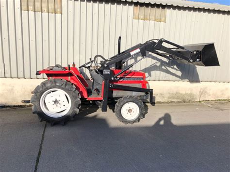 20hp Compact Tractor With Front Loader Compact Tractors Ireland