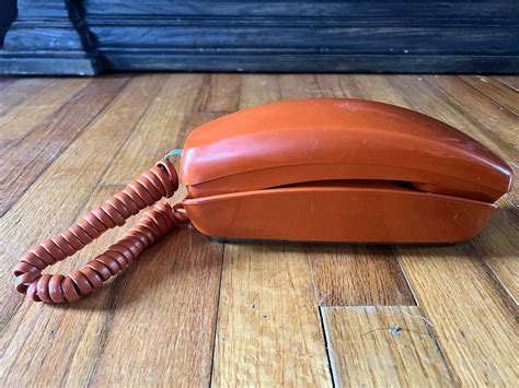 Vintage 1970s Western Electric Trimline Desk Phone Rotary Dial Orange