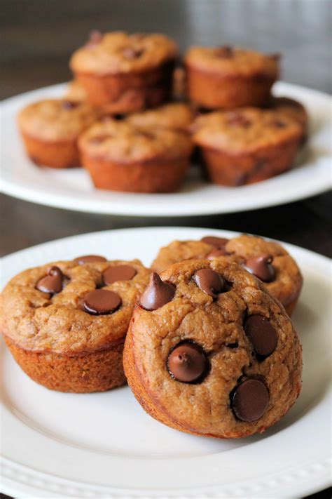 Healthy Banana Chocolate Chip Muffins (Low Calorie) - Kindly Unspoken