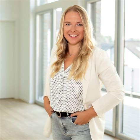 Lena Brandt Marketing Managerin In Elternzeit Hechler And Twachtmann Immobilien Gmbh Xing