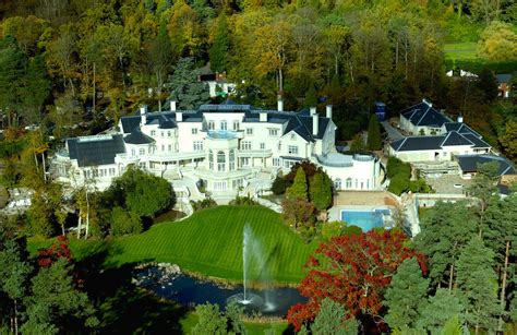 The 10 Most Extravagant Mansions On Earth Citi Io