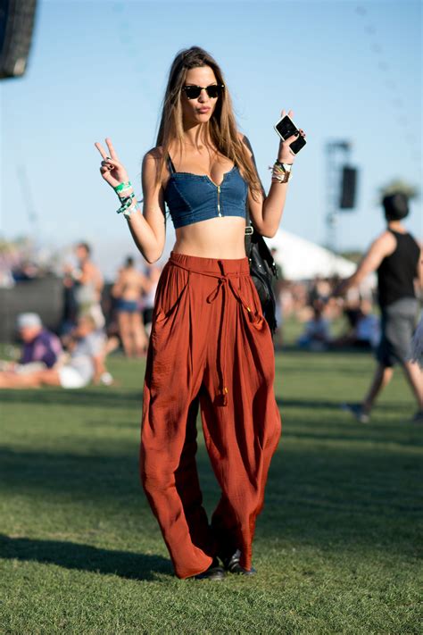 The Best Street Style From Coachella Cool Street Fashion Coachella Fashion Fashion