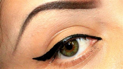 How To Make A Perfect Cat Eyeliner Perfect Choices