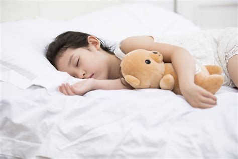 世界睡眠日 关注儿童青少年睡眠健康！孩子，睡得好吗？ 影响 时间 小时