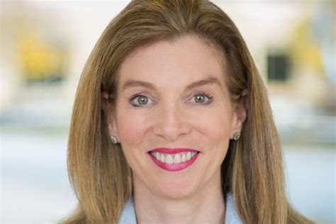 Medtronic CFO: The Role of Finance in Crisis Response - WSJ
