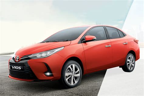0 km de cor branco polar à vista r$ 80.990,00 ou financiado com o banco toyota no programa ciclo toyota nas seguintes condições: Toyota Yaris Sedan 2021: Characteristics, photos and ...