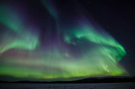 The 8 Best Places To See The Northern Lights In Sweden This Winter