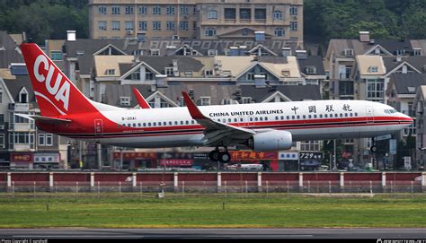 B 20a1 China United Airlines Boeing 737 89pwl Photo By Sunshydl Id