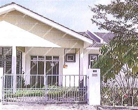 Or about 20 minutes drive from butterworth 28 anggota polis ditempatkan di kuil sri subramaniam, sungai petani ketika perayaan thaipusam bagi mengelakkan perkara. Lelong Auction Terrace House in Sungai Petani, Kedah - RM ...
