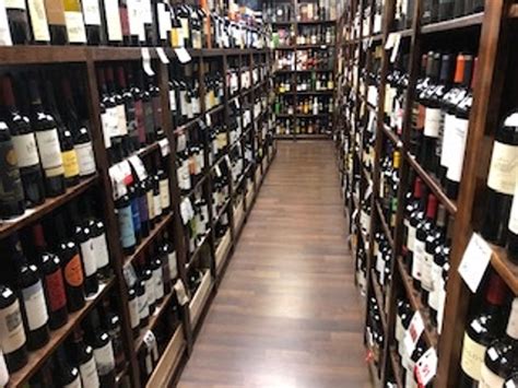 Connecticut Ave Wine & Liquor | Dupont Circle