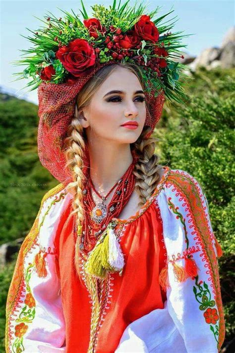 Pin By Michael H Bigler On Different Cultures Folk Fashion Eastern European Women Folklore