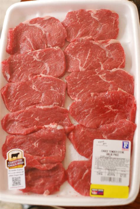 How to cook tender chuck steak with. Cheap Steak Cheapskate (Or what the heck is a chuck tender ...
