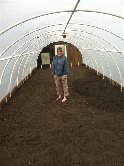 Pvc Hoop House In A Day Video Pvc Greenhouse Diy Greenhouse