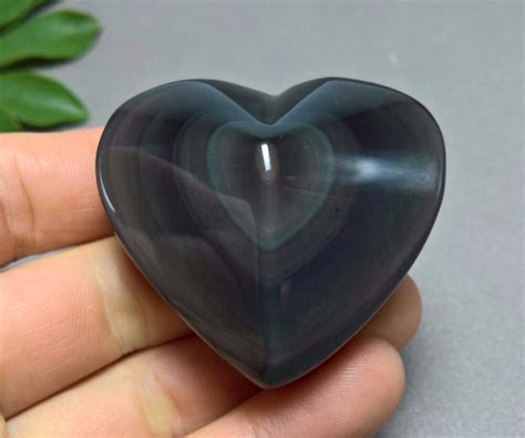 5cm Natural Rainbow Obsidian Crystal Heart Cat Eyes Obsidian Quartz Heart Shaped Healing