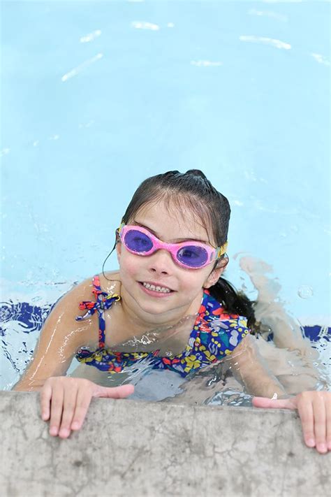 Kid Friendly 5 Reasons Kids Should Take Swim Lessons See Vanessa