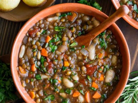 With the zucchini removed, combine the other ingredients in a pot and bring to a boil. Low Carb Lentil Bean Recipes - Spicy Mexican Red Lentils Recipe Easy Vegetarian Chili ...