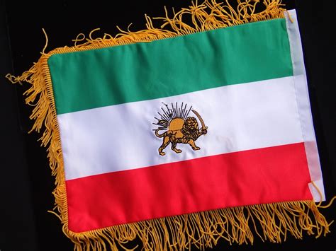 Iranian Persian Pahlavi Kingdom Shir Khorshid Table Flag Iran Persia
