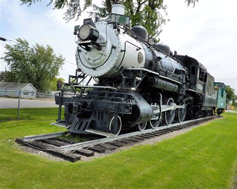 LandmarkHunter.com | Northern Pacific Railway Locomotive #1354