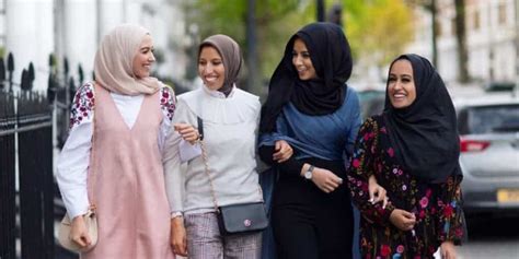 We did not find results for: Cara Mengikat Rambut Panjang untuk Wanita Berjilbab