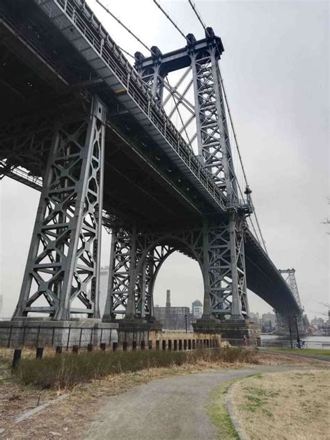 History Of The Williamsburg Bridge In New York City Nyc Moments